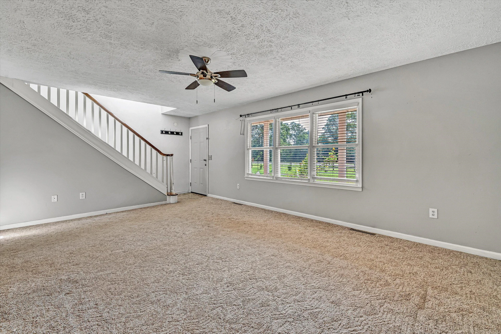 3820 FRANKLIN ST - Photo 4