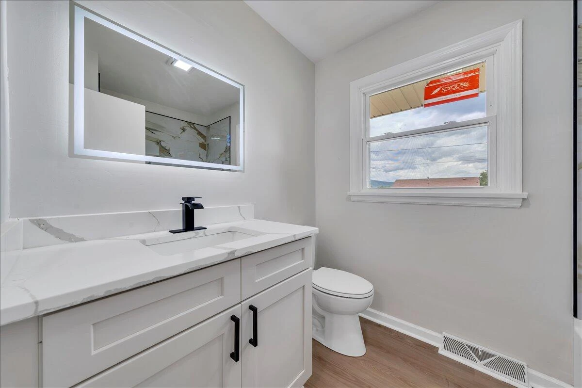 1415 Haydon ST - Photo 21