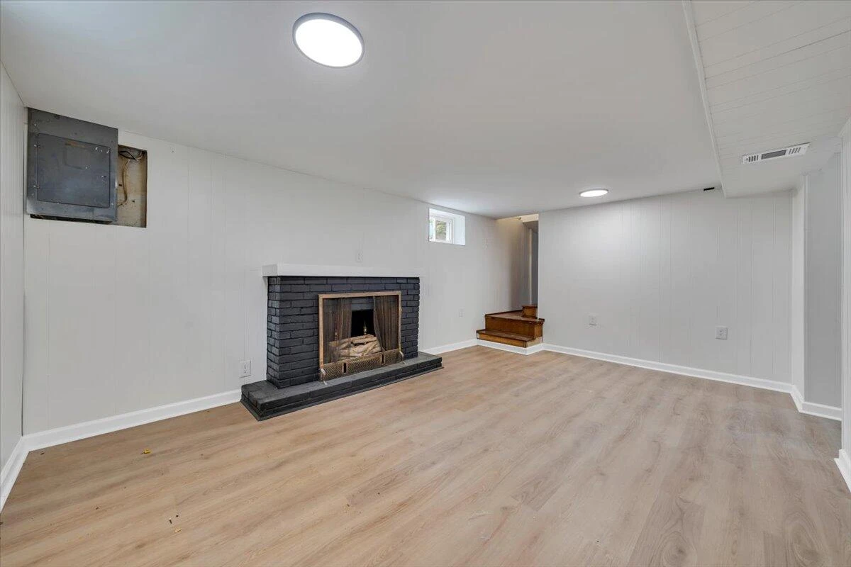 1415 Haydon ST - Photo 25