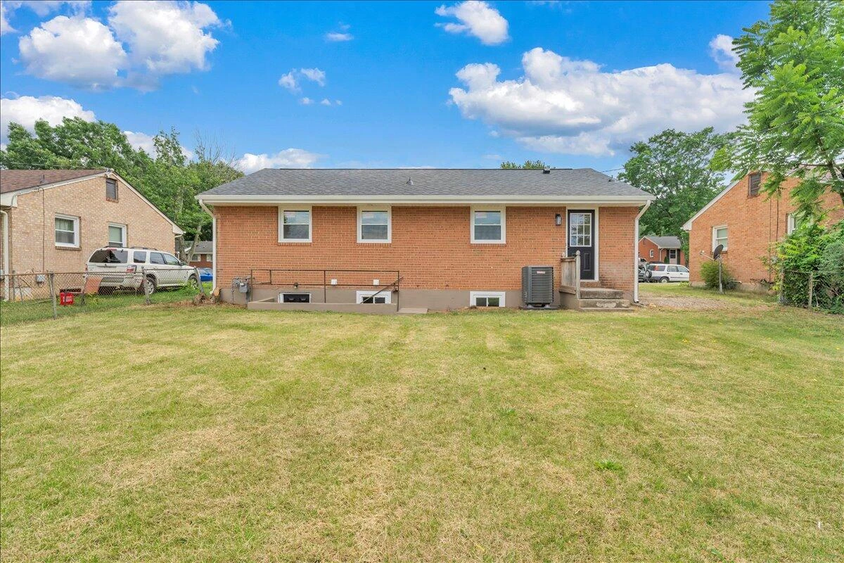 1415 Haydon ST - Photo 37