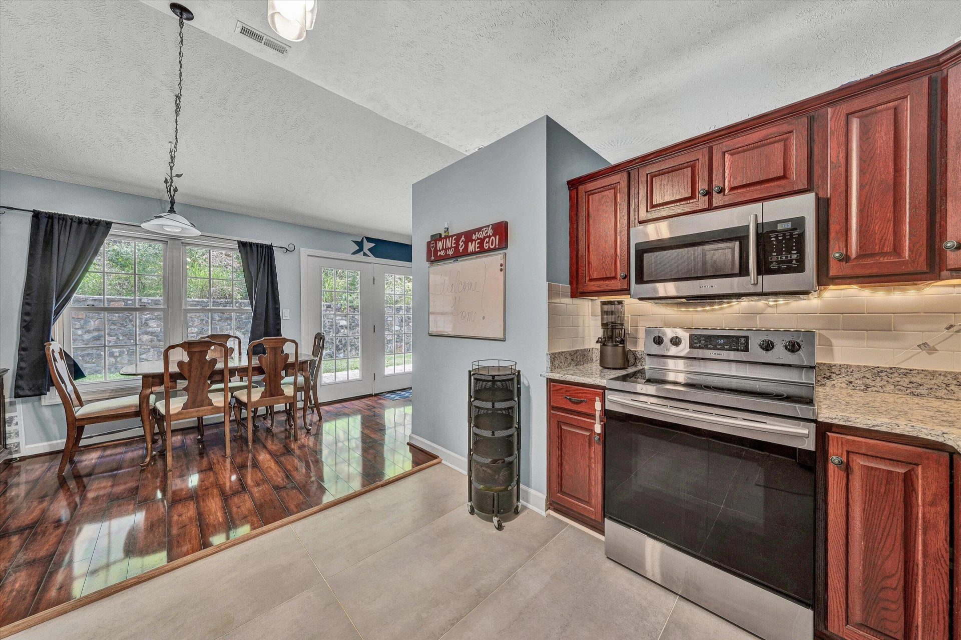 3075 Creekside DR - Photo 17