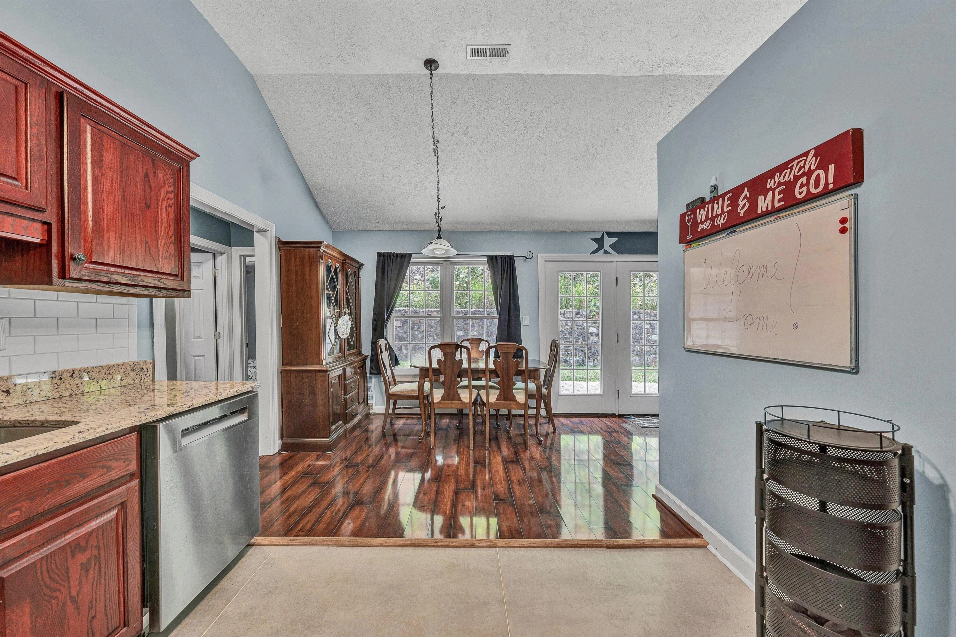 3075 Creekside DR - Photo 18