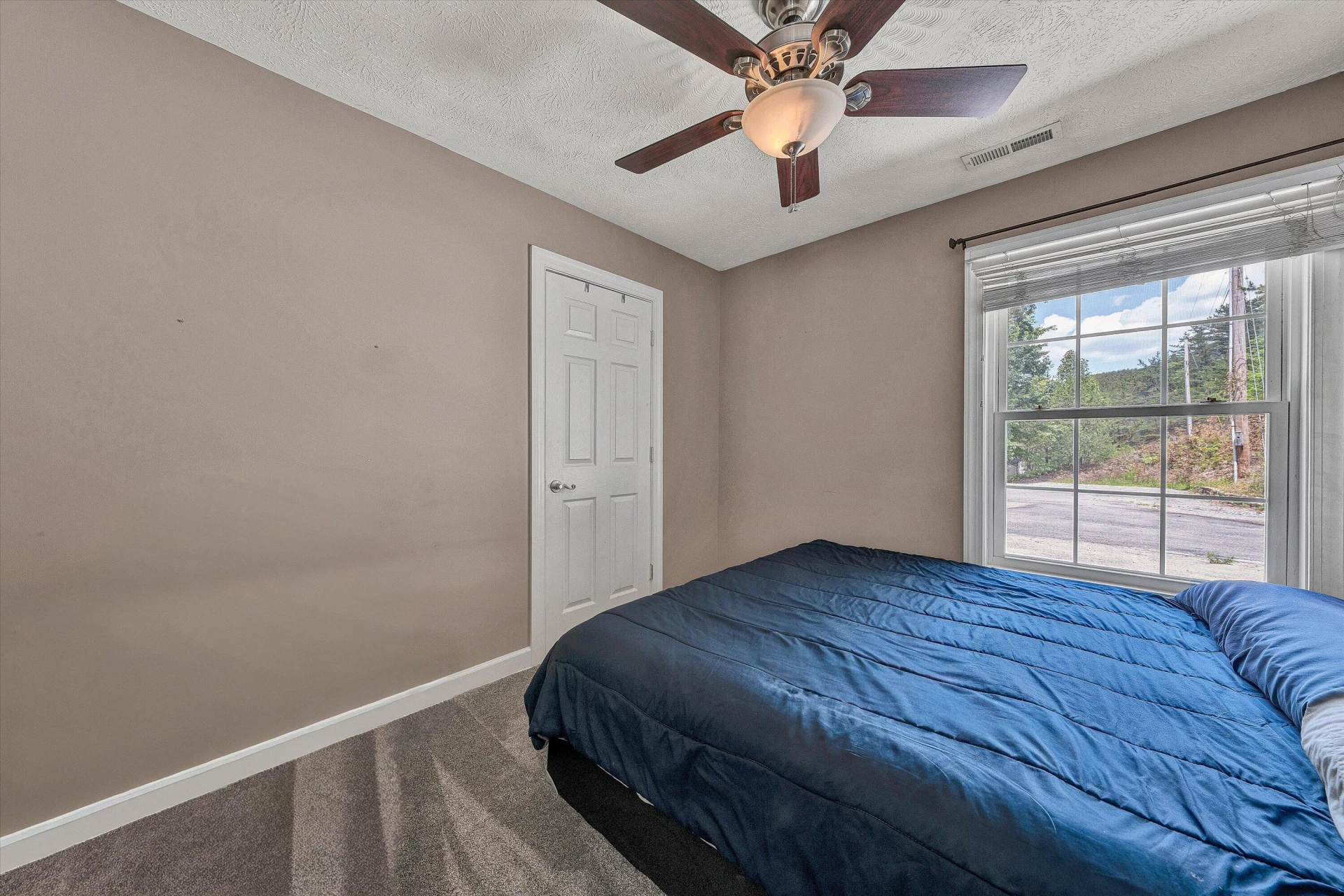 3075 Creekside DR - Photo 25
