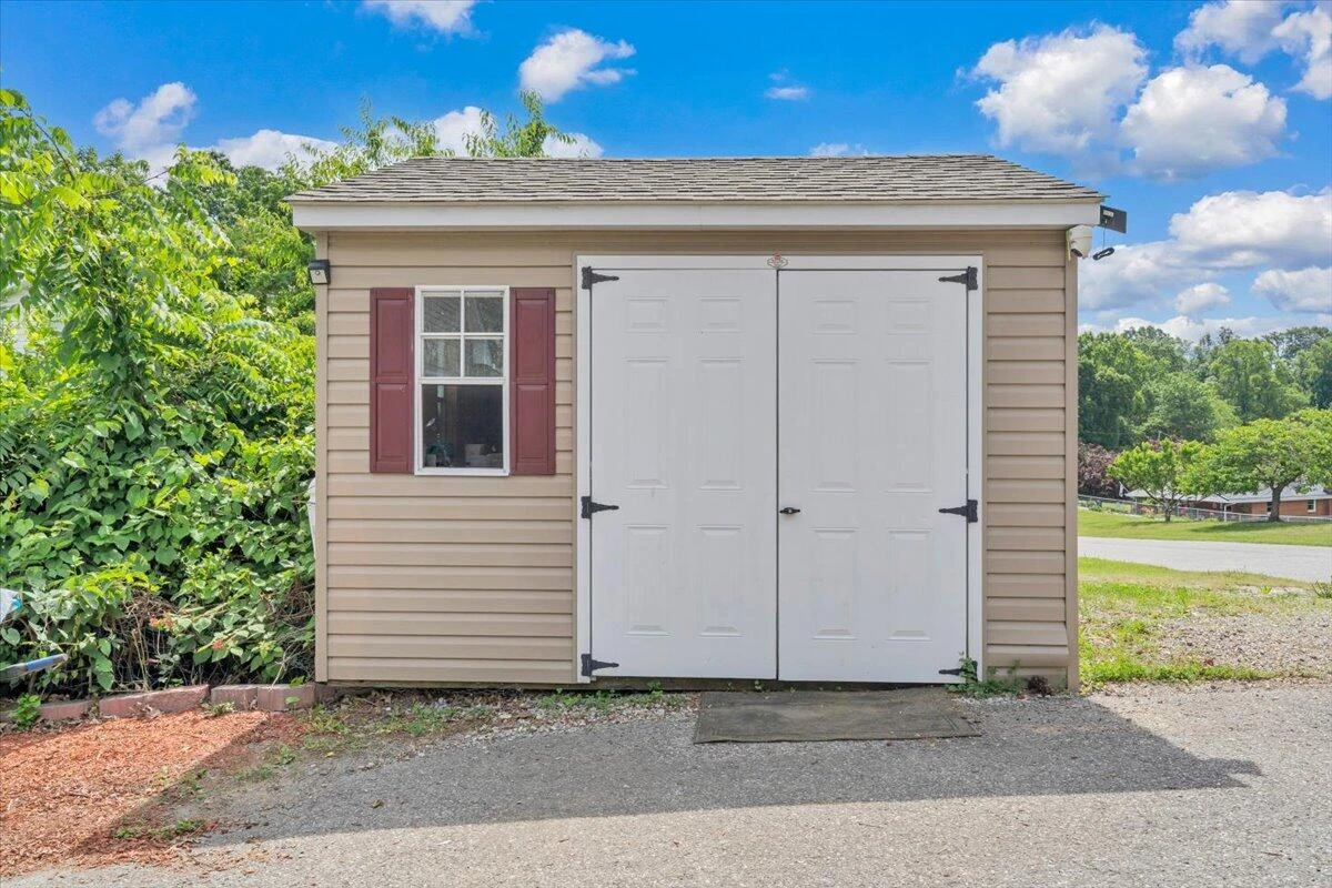 20 Wood Ridge DR - Photo 34