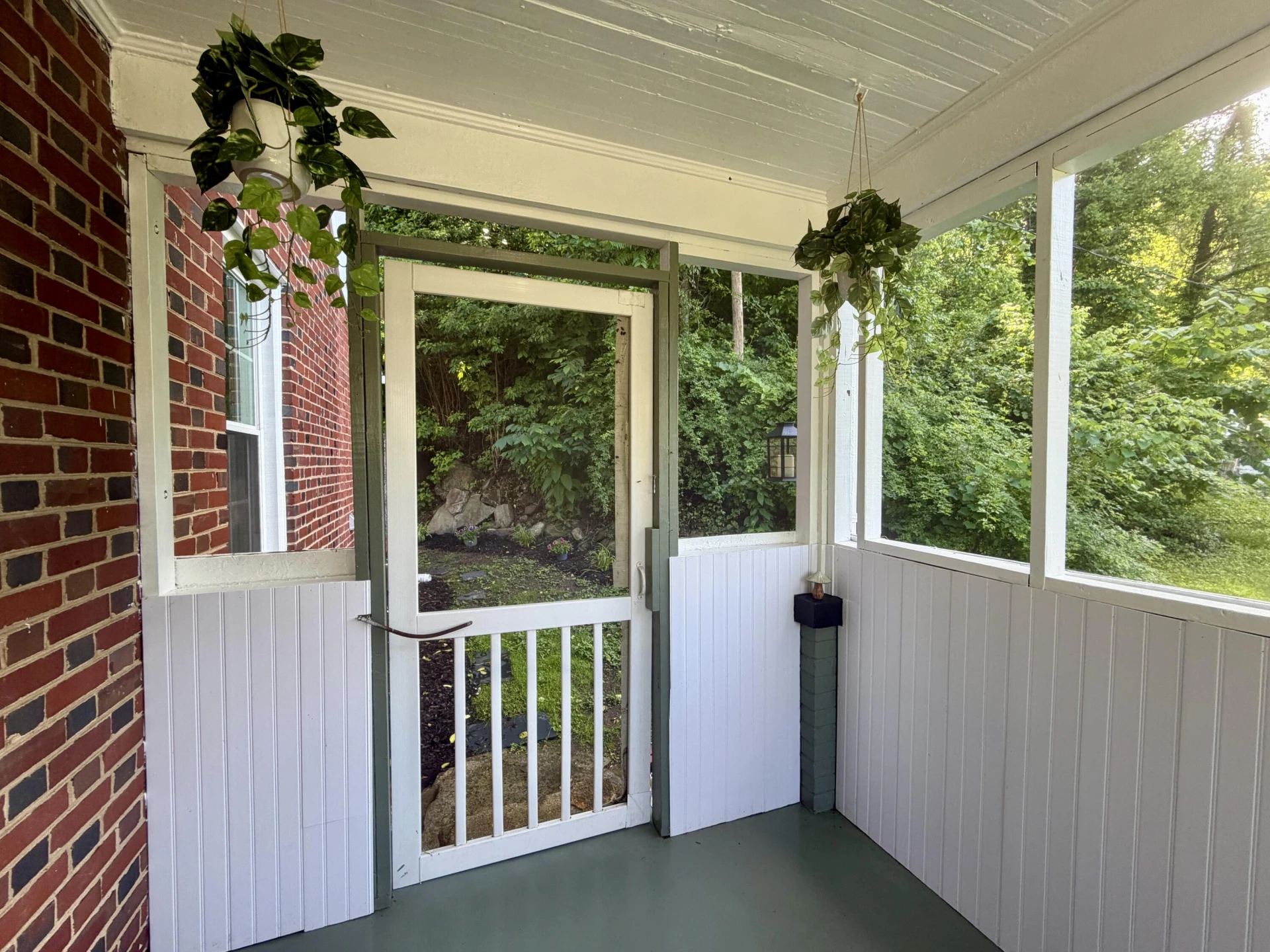 2901 Riverside DR - Photo 14