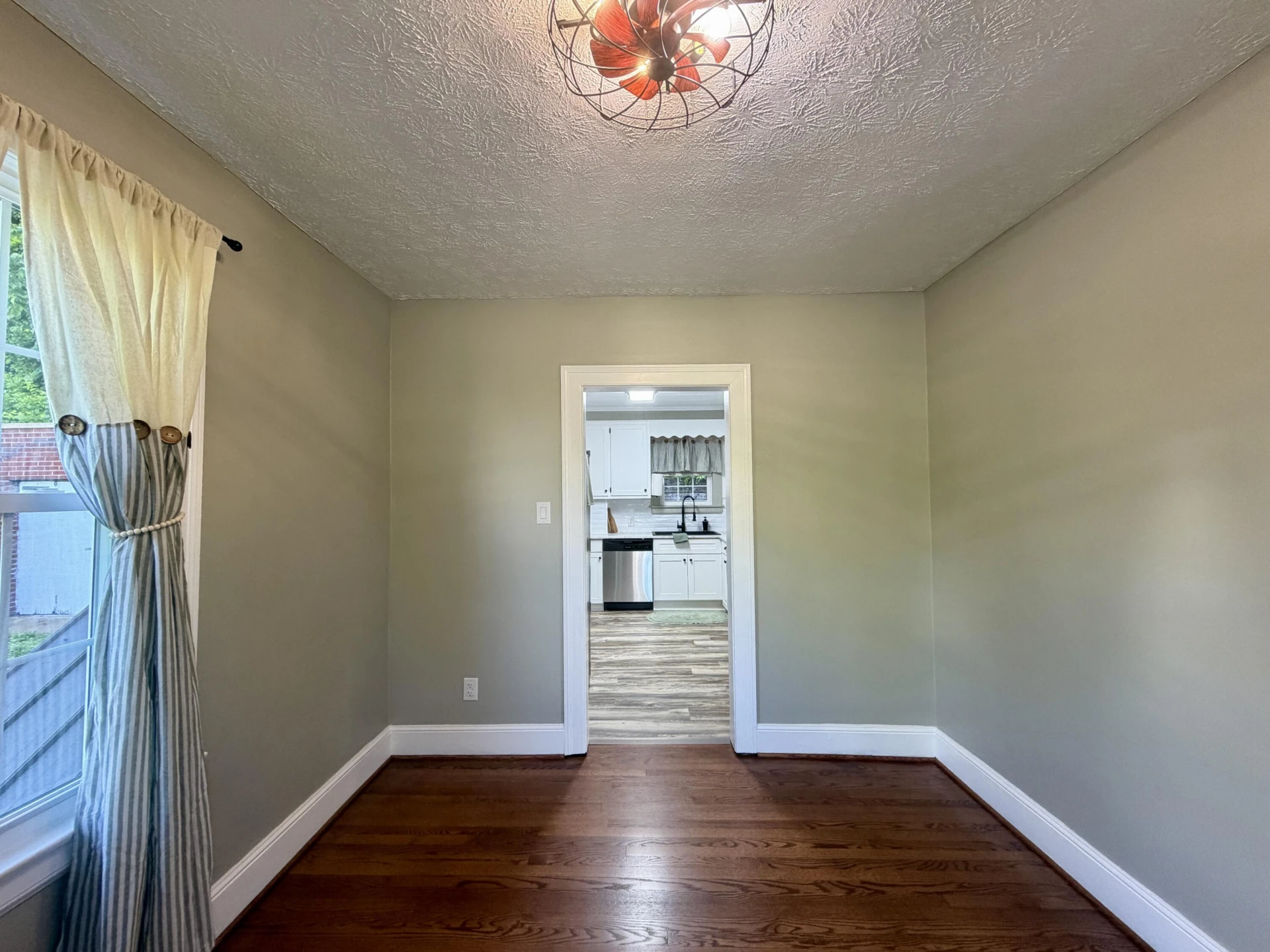 2901 Riverside DR - Photo 20