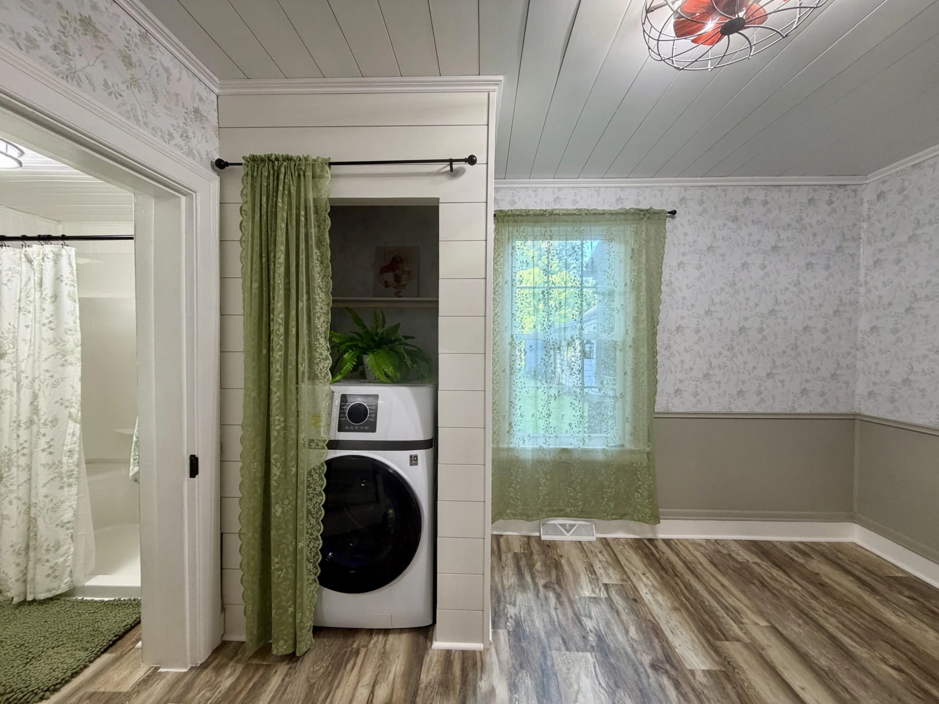 2901 Riverside DR - Photo 27