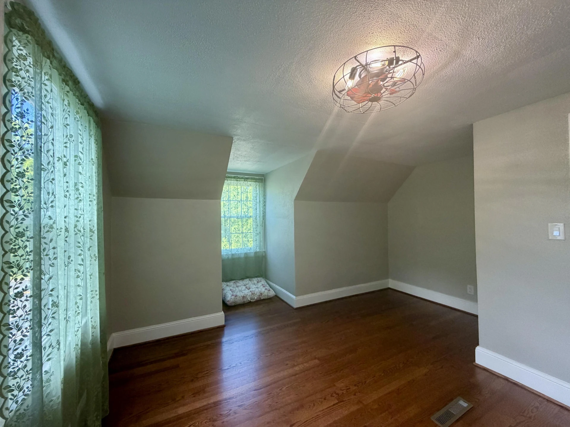 2901 Riverside DR - Photo 38