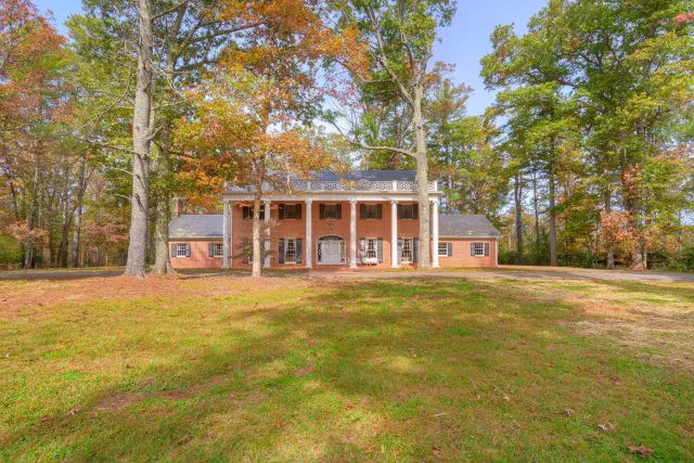 231 Floyd N, Floyd, VA, 24091