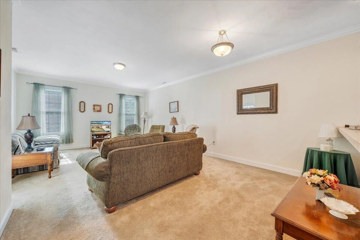 73 Cypress CT - Photo 10