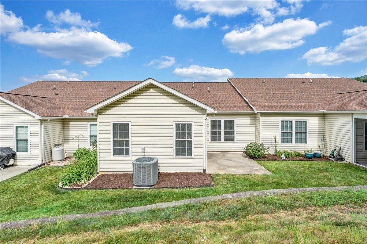 73 Cypress CT - Photo 23
