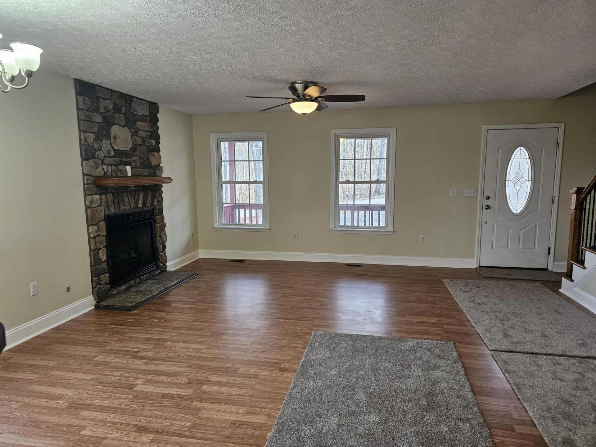 21 Berkeley LN - Photo 24