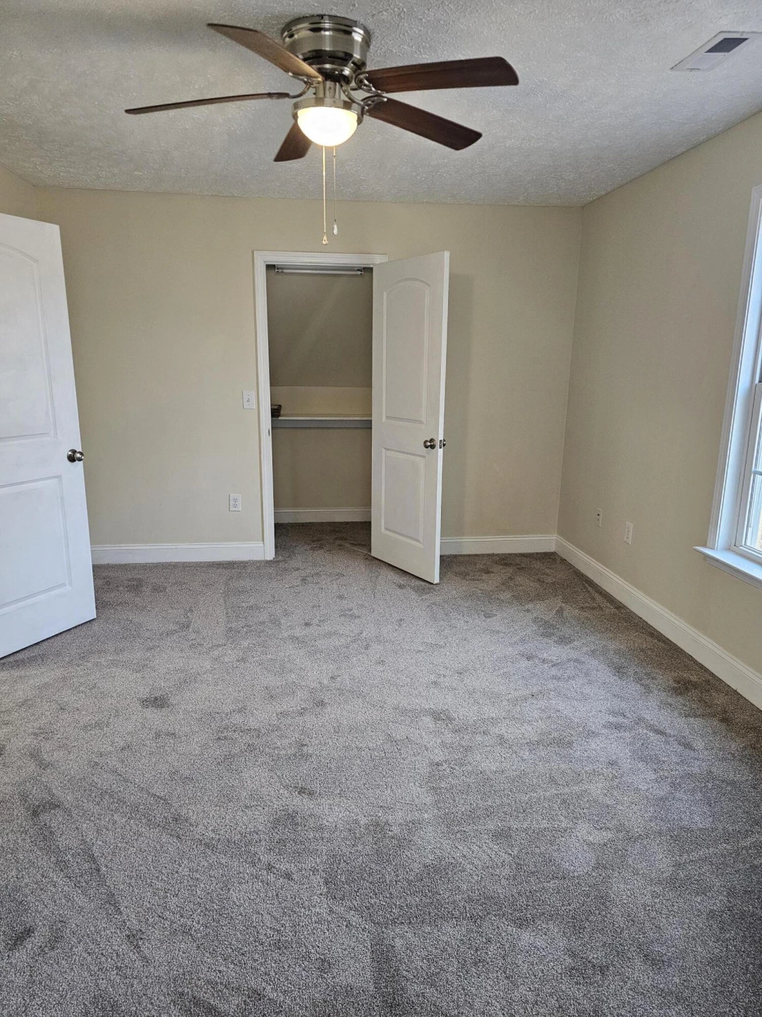 21 Berkeley LN - Photo 44