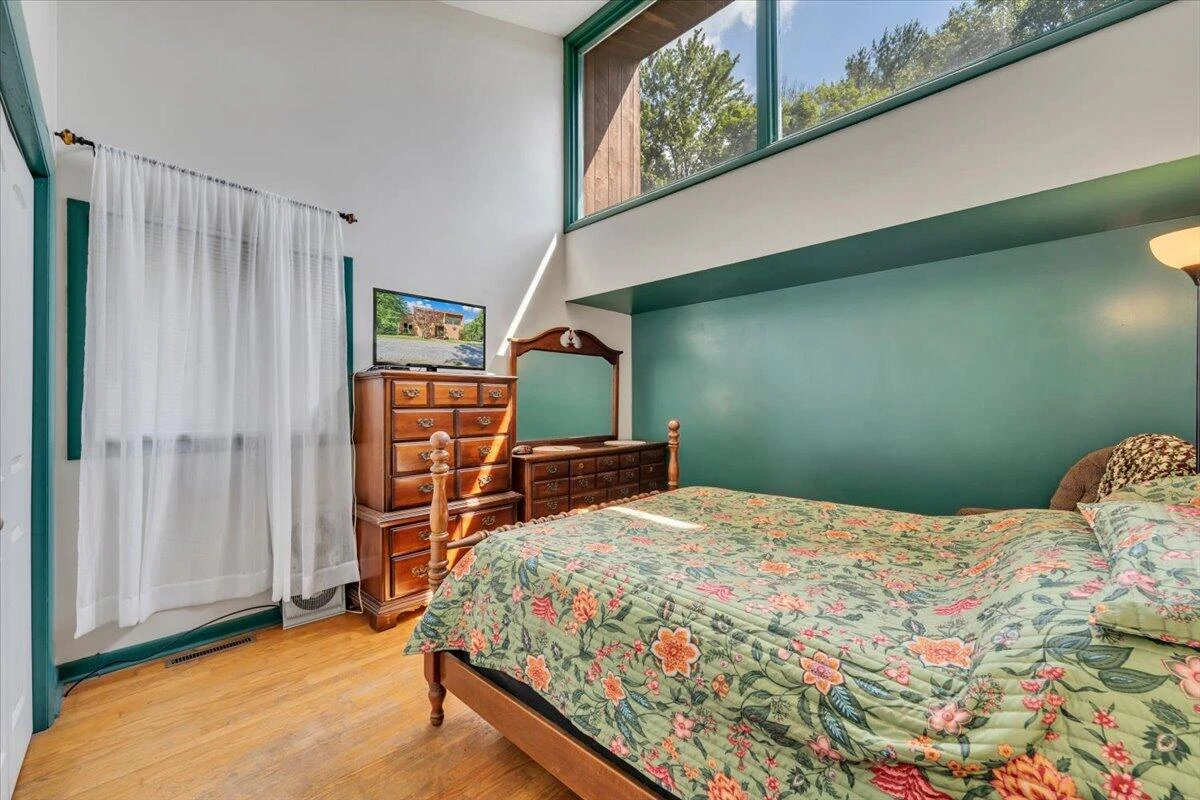 180 Daleview DR - Photo 10