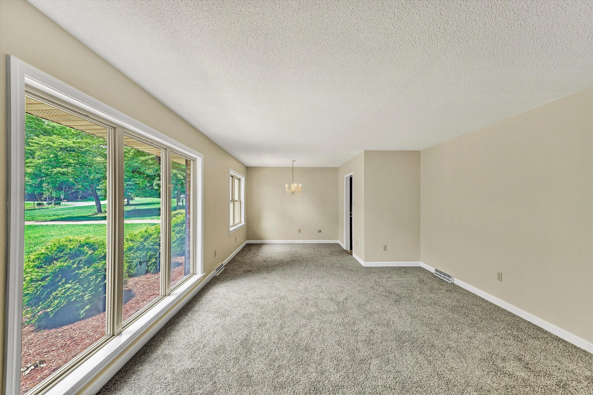 2030 Mount Olivet RD - Photo 5