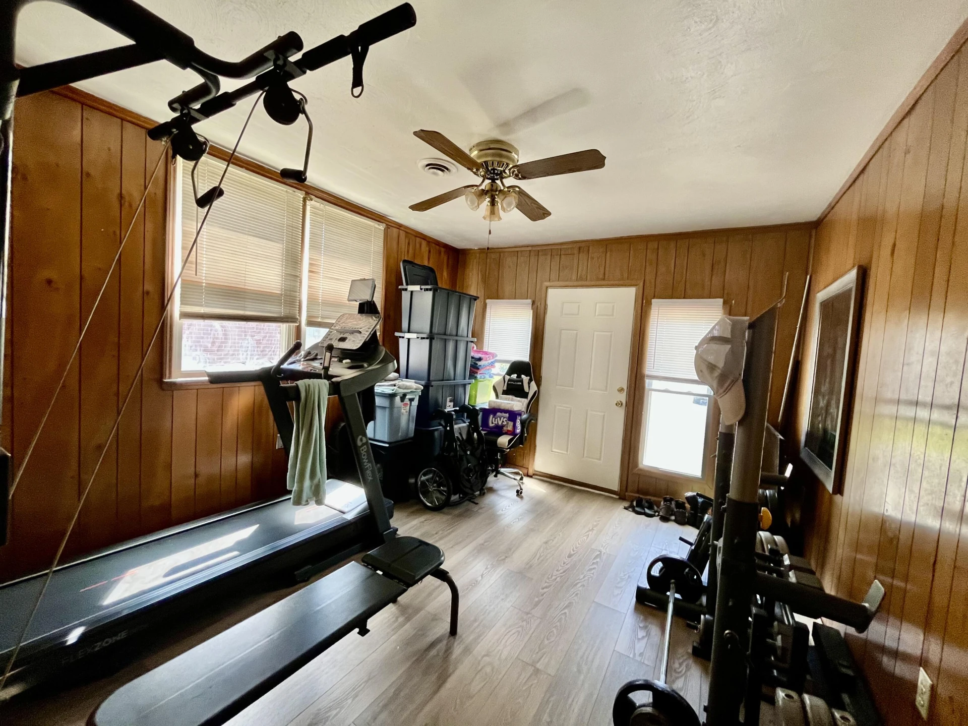 121 Tampa DR - Photo 12