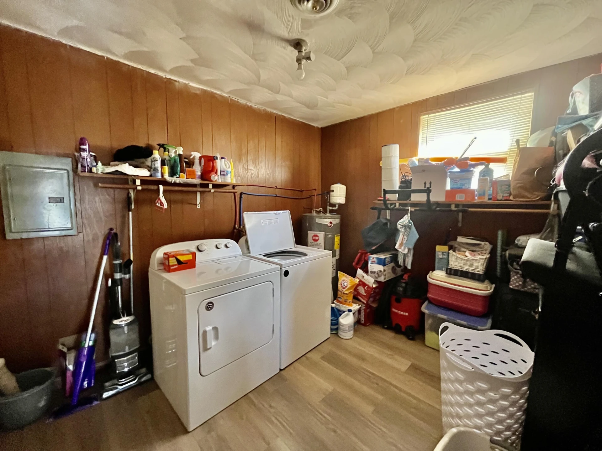 121 Tampa DR - Photo 13