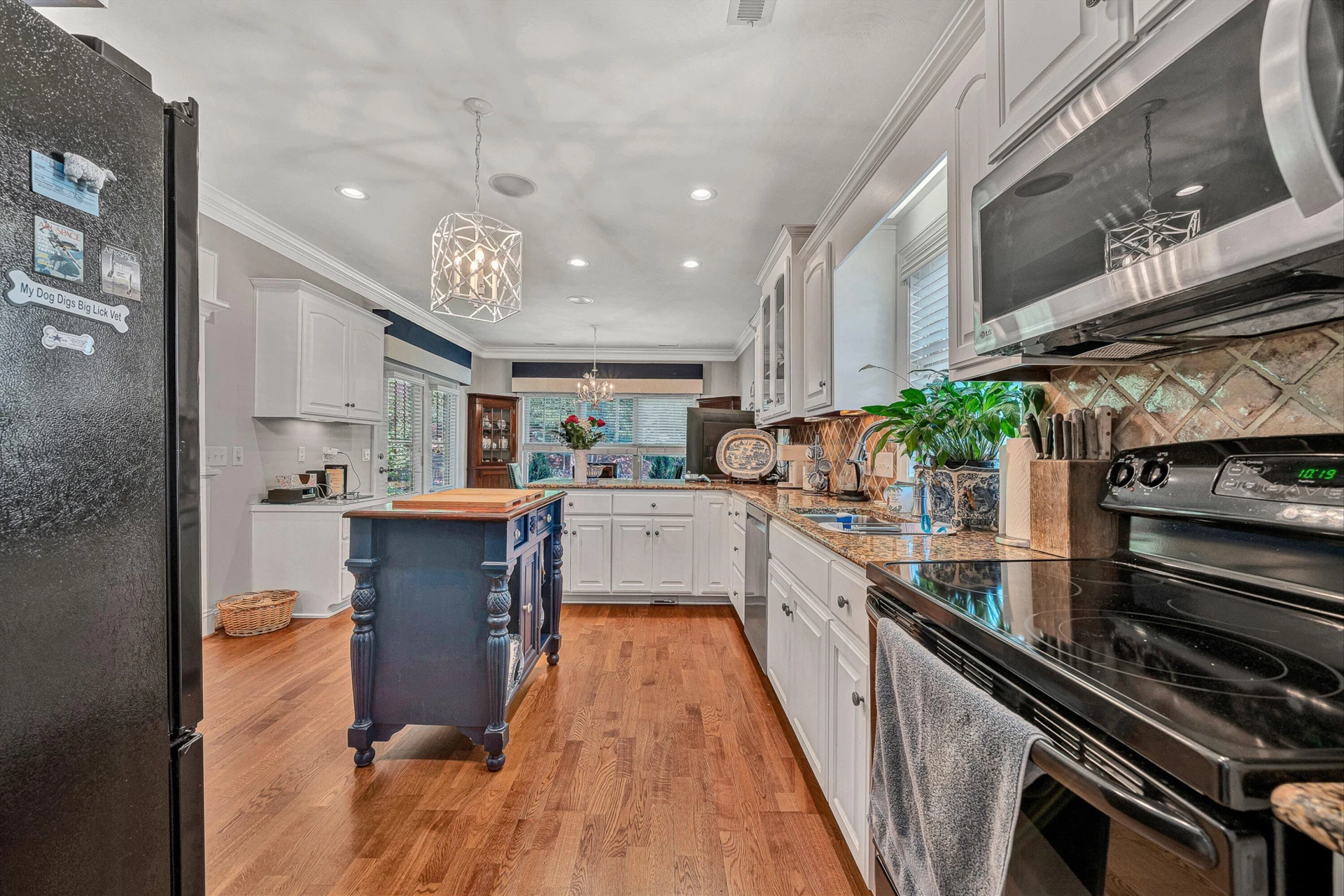 7102 Linn Cove CT - Photo 21