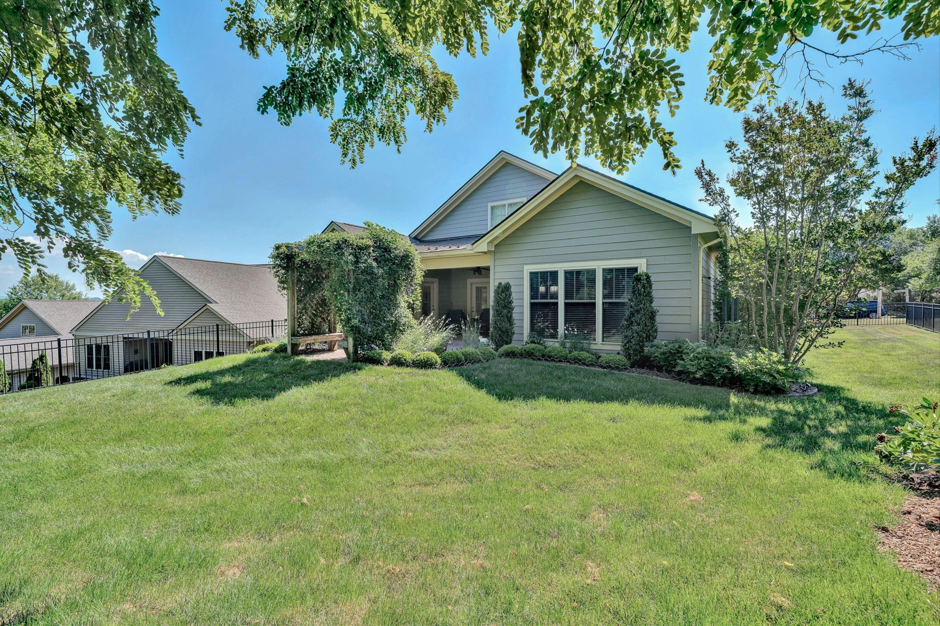 7102 Linn Cove CT - Photo 39
