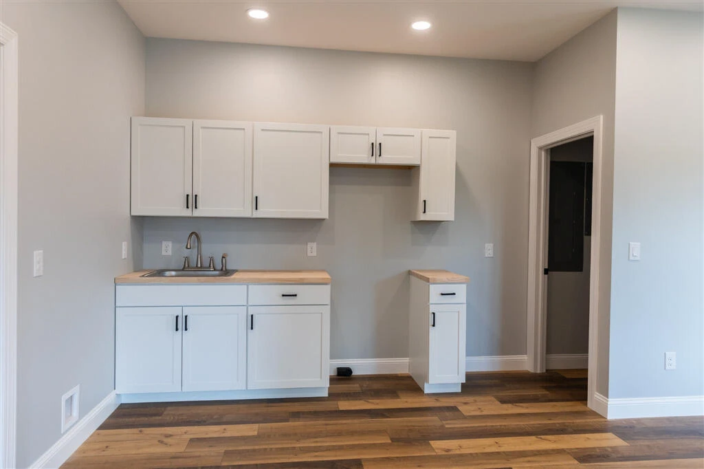 20 Cora LN - Photo 11