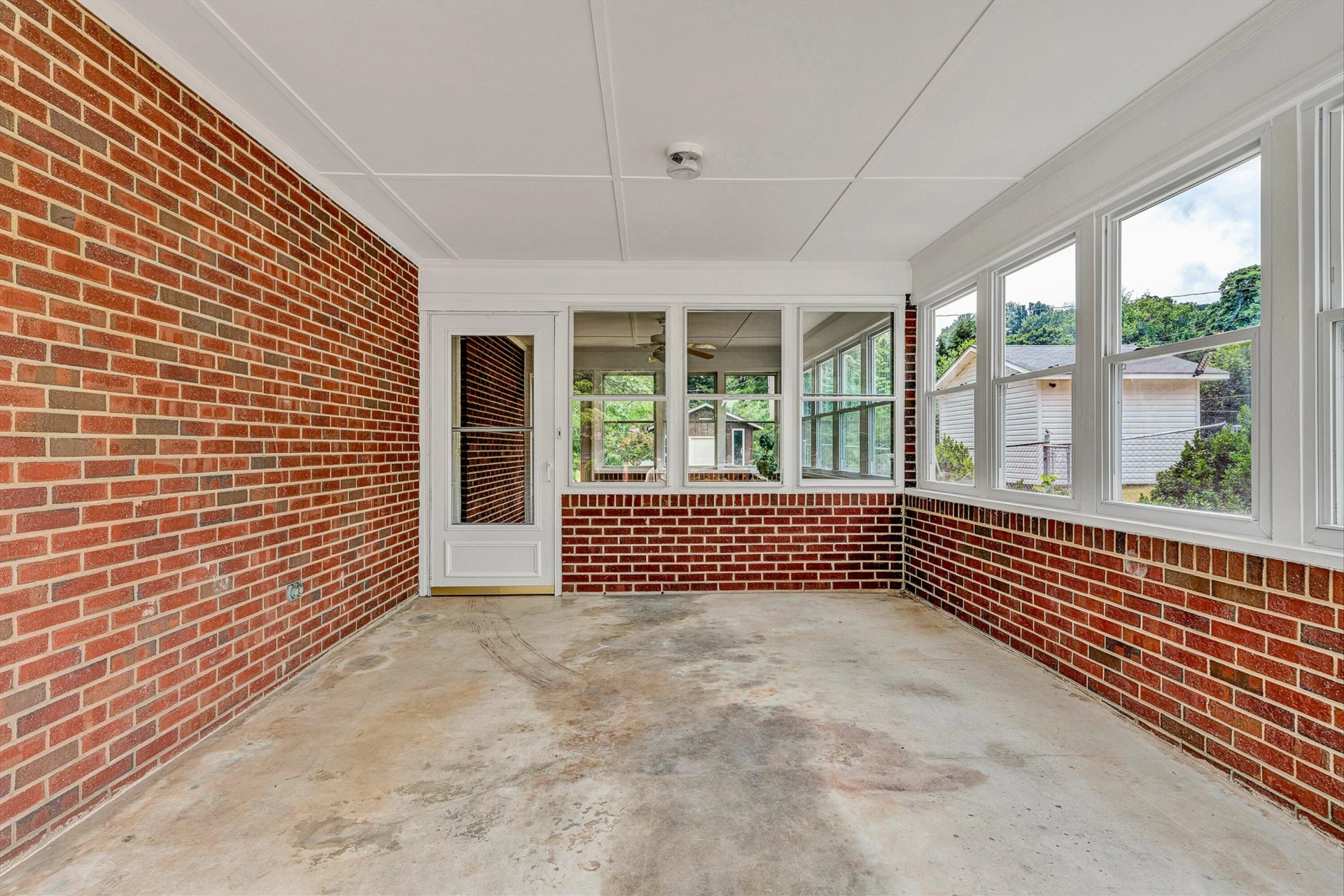 5712 Littlehorn DR - Photo 36