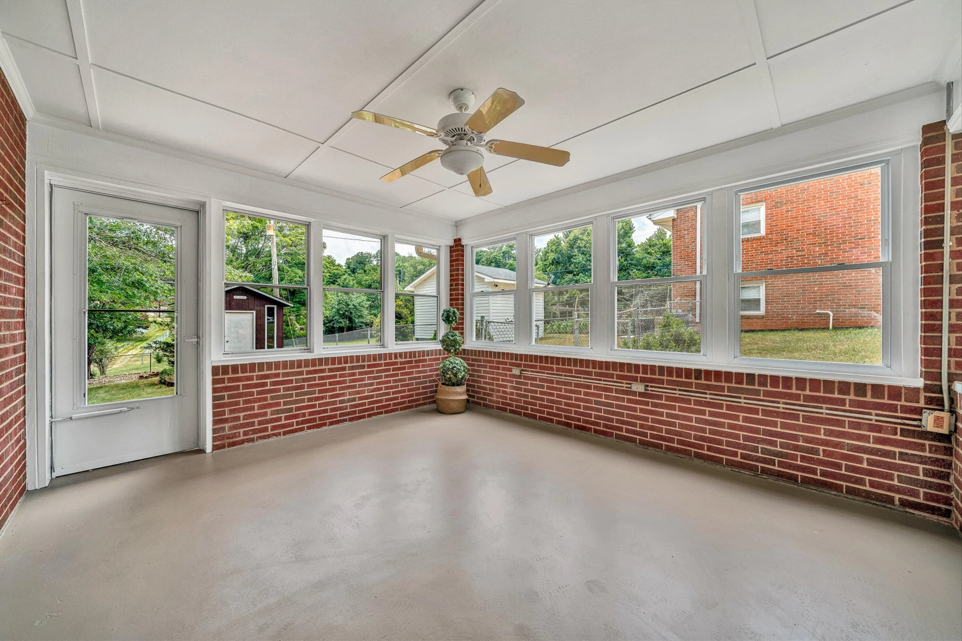 5712 Littlehorn DR - Photo 37