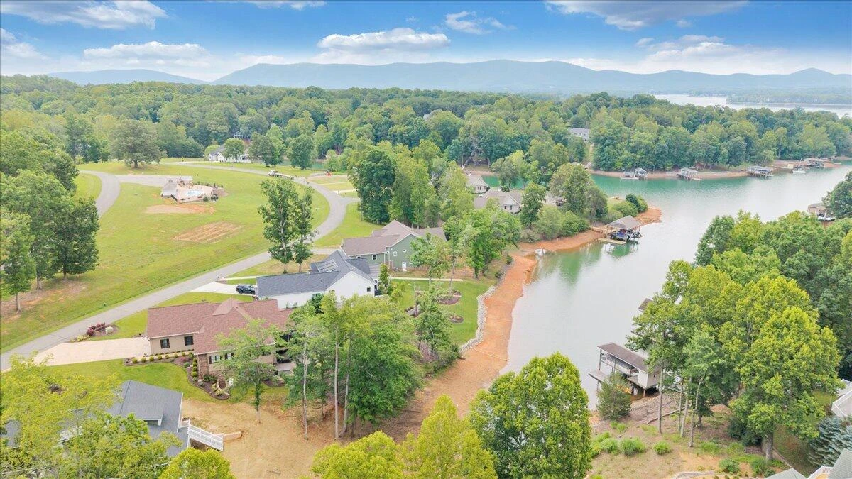 273 Hammock Pointe DR - Photo 68