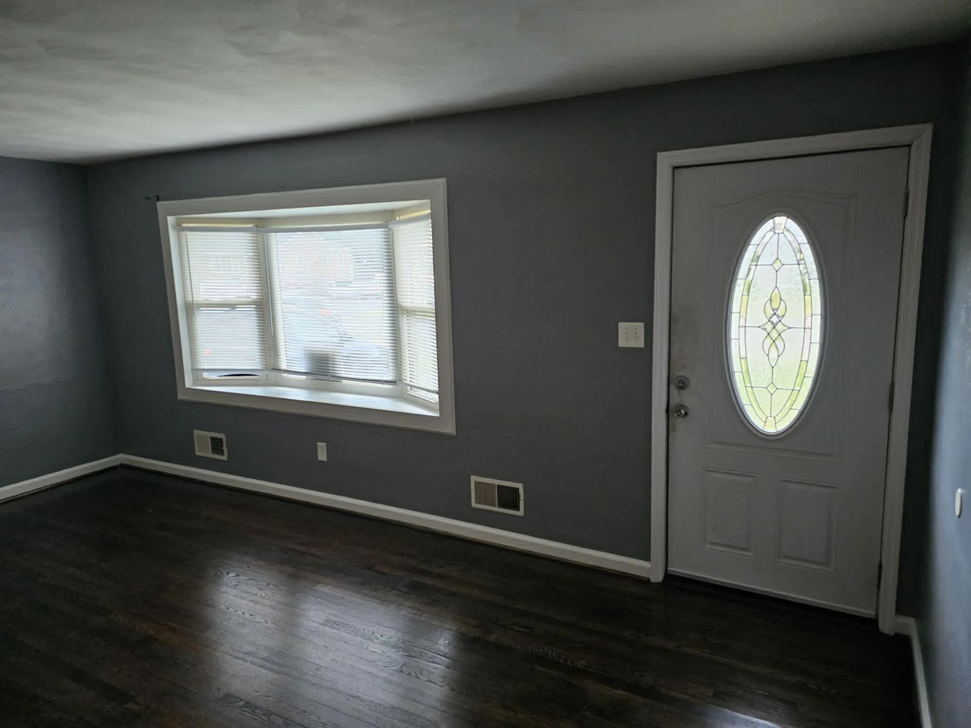 2702 NW Avalon AVE NW - Photo 5