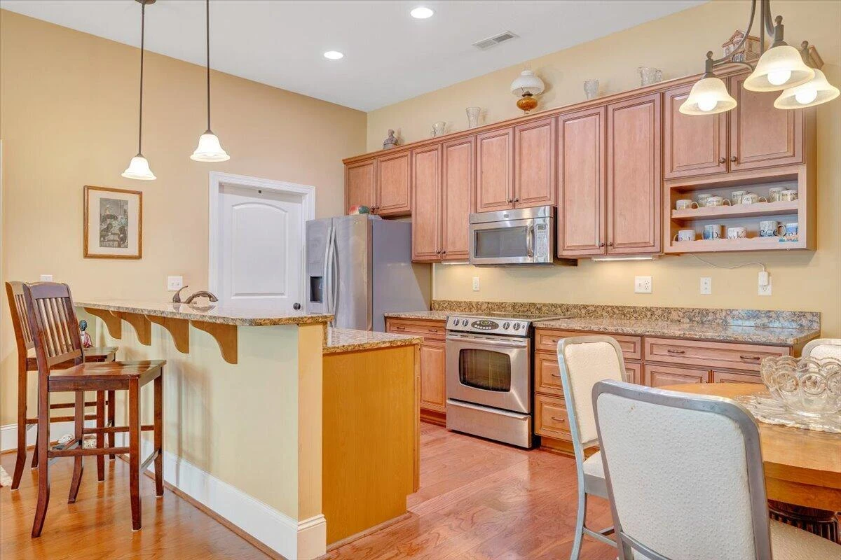 4923 Laryn LN - Photo 8