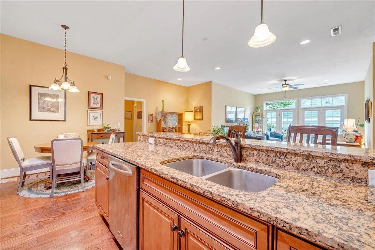4923 Laryn LN - Photo 11