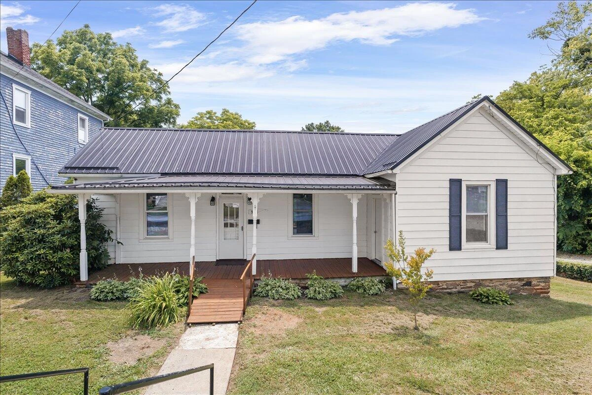 95 Spring ST