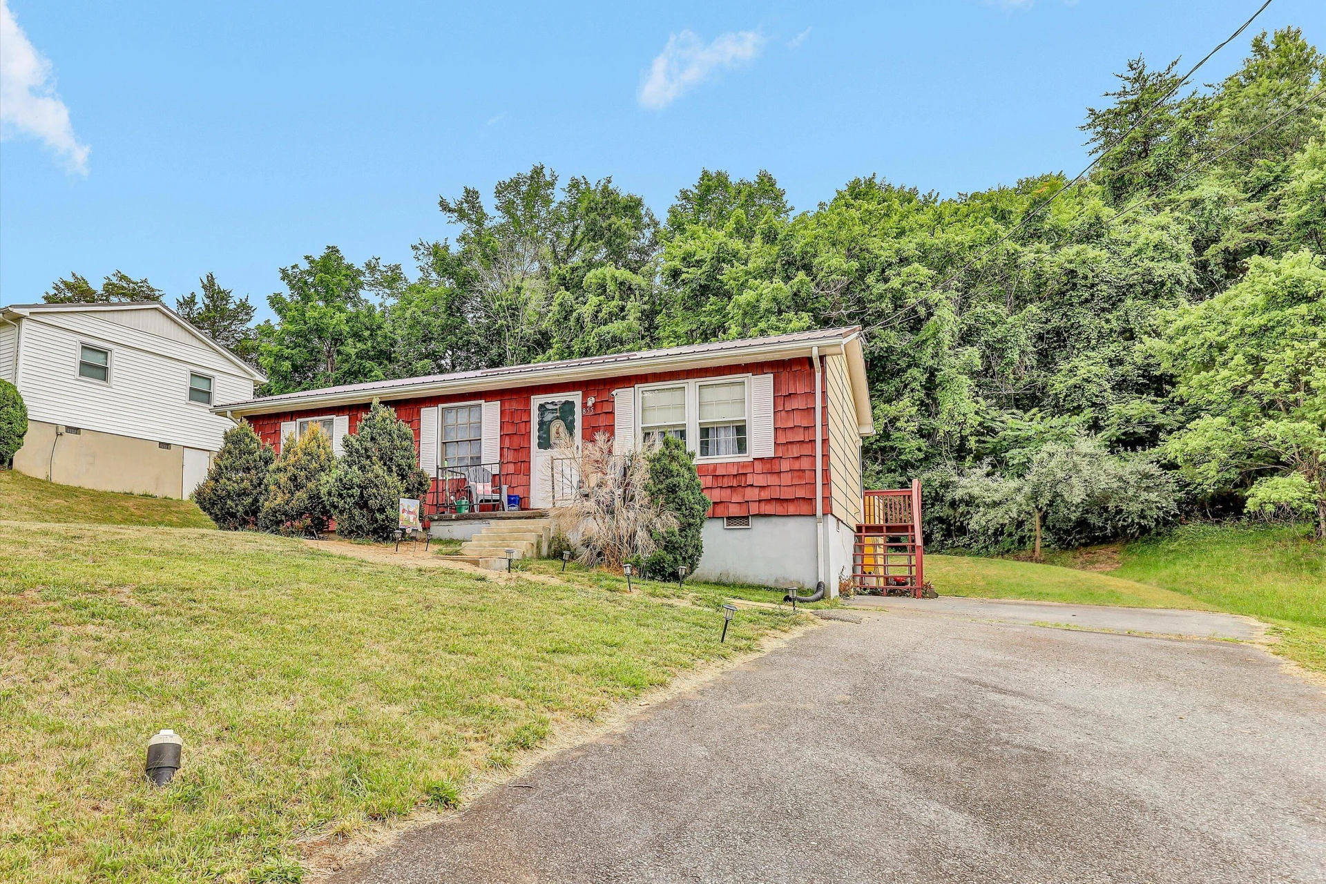 855 Southland DR - Photo 3
