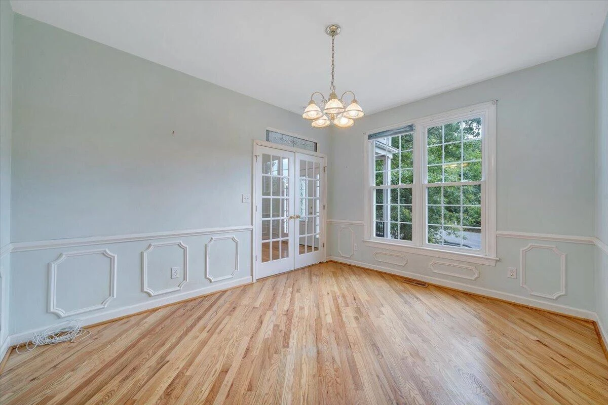 251 Buckingham CT - Photo 21