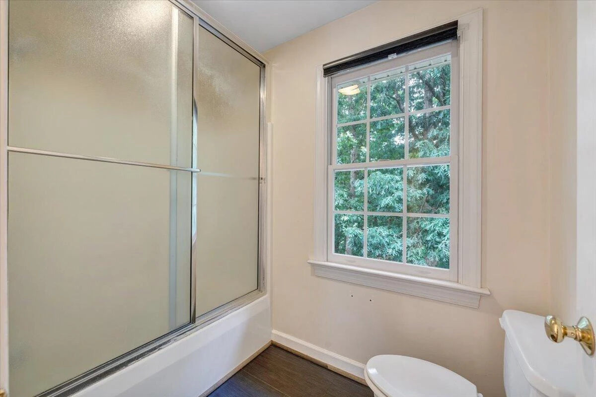 251 Buckingham CT - Photo 37