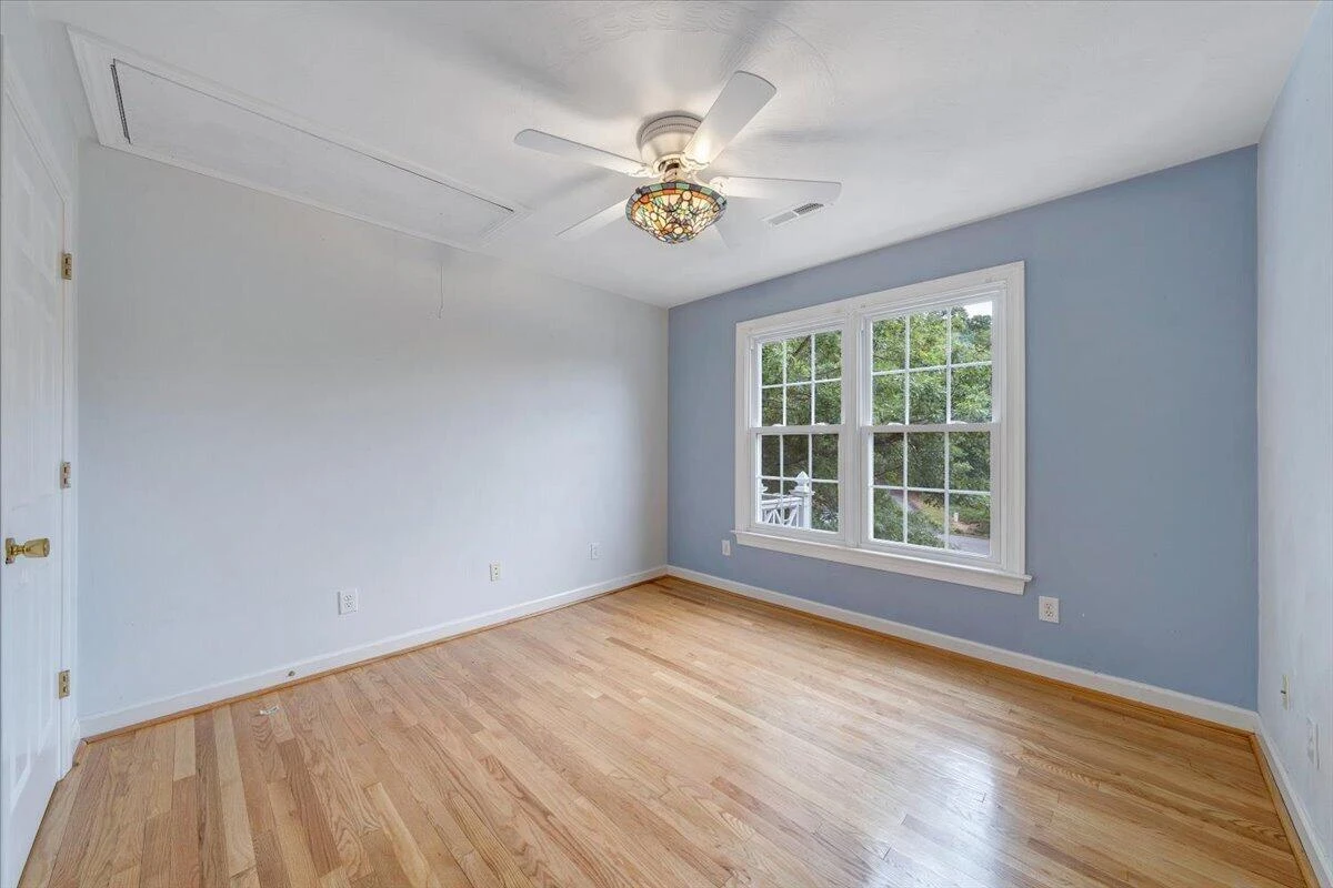 251 Buckingham CT - Photo 42