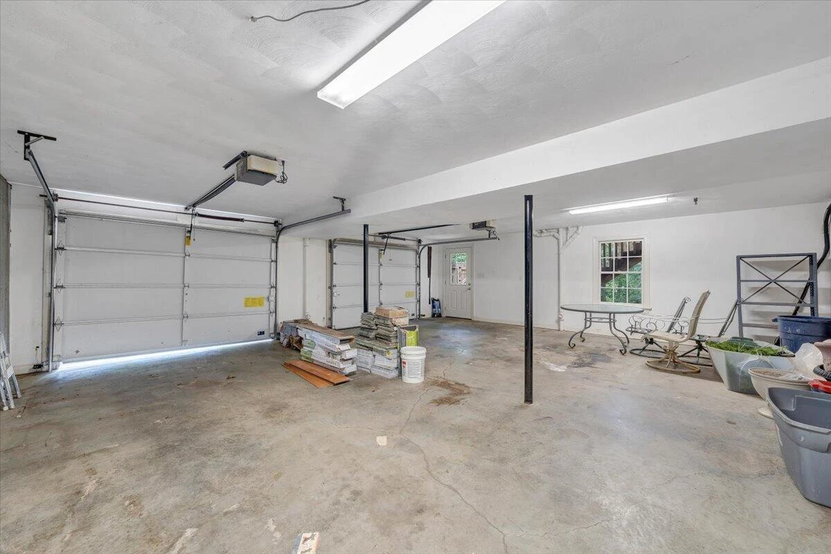 251 Buckingham CT - Photo 50