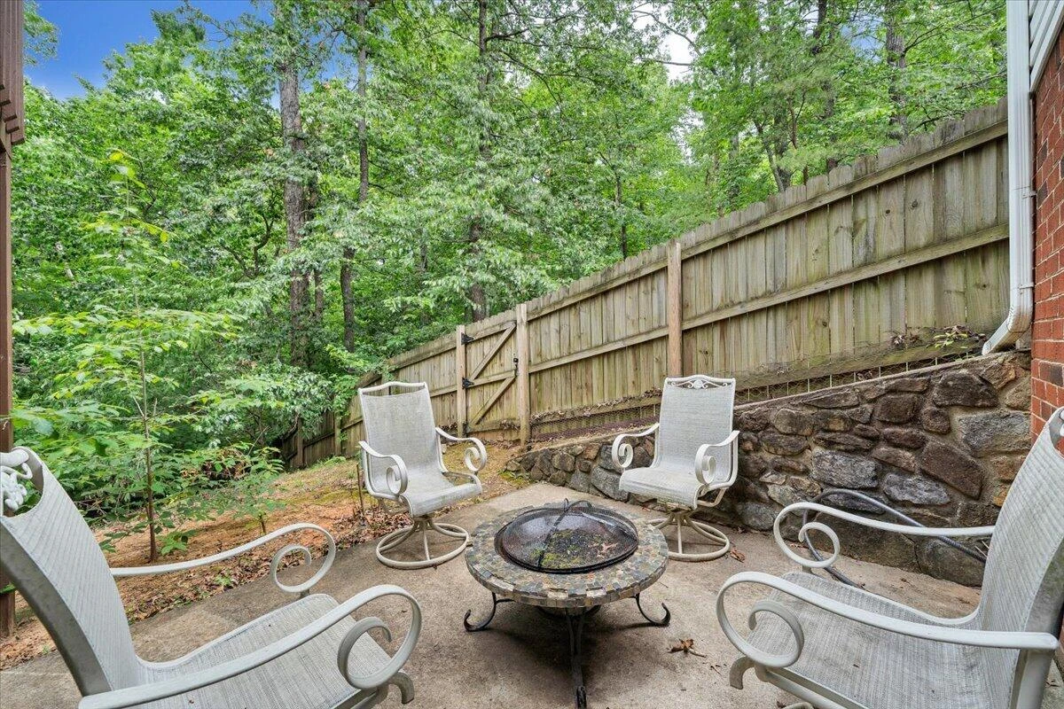 251 Buckingham CT - Photo 53