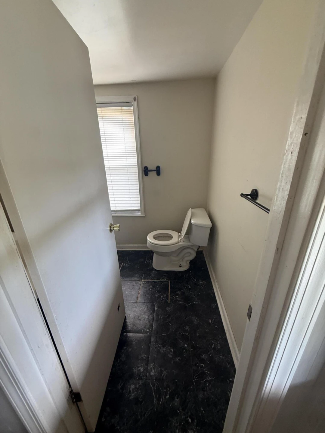 116 Front AVE - Photo 16