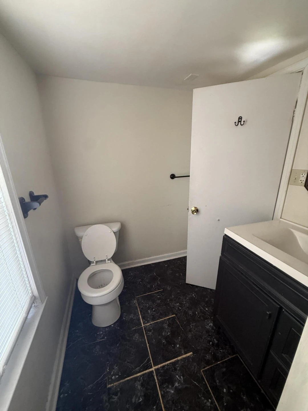 116 Front AVE - Photo 17