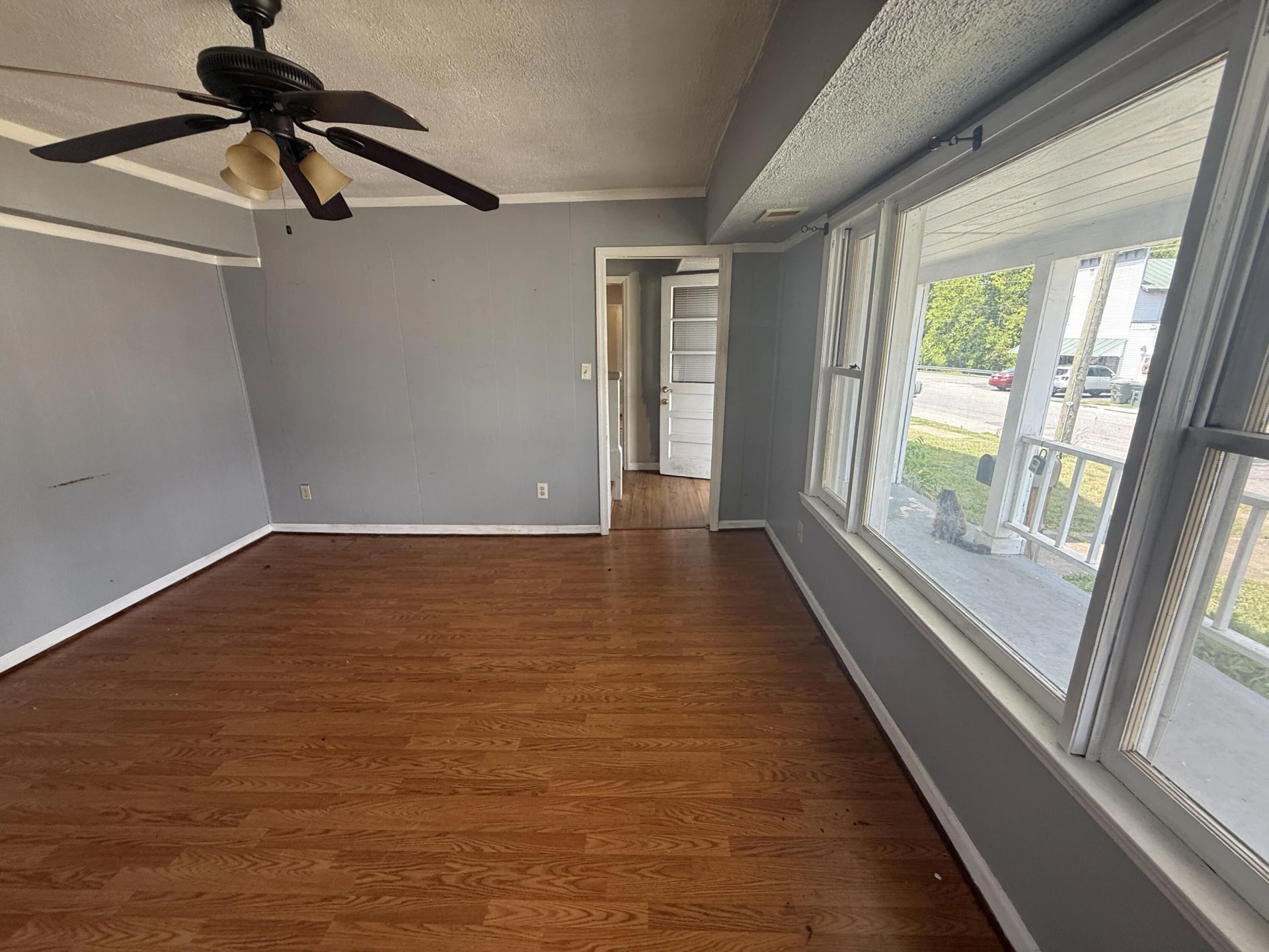 116 Front AVE - Photo 3