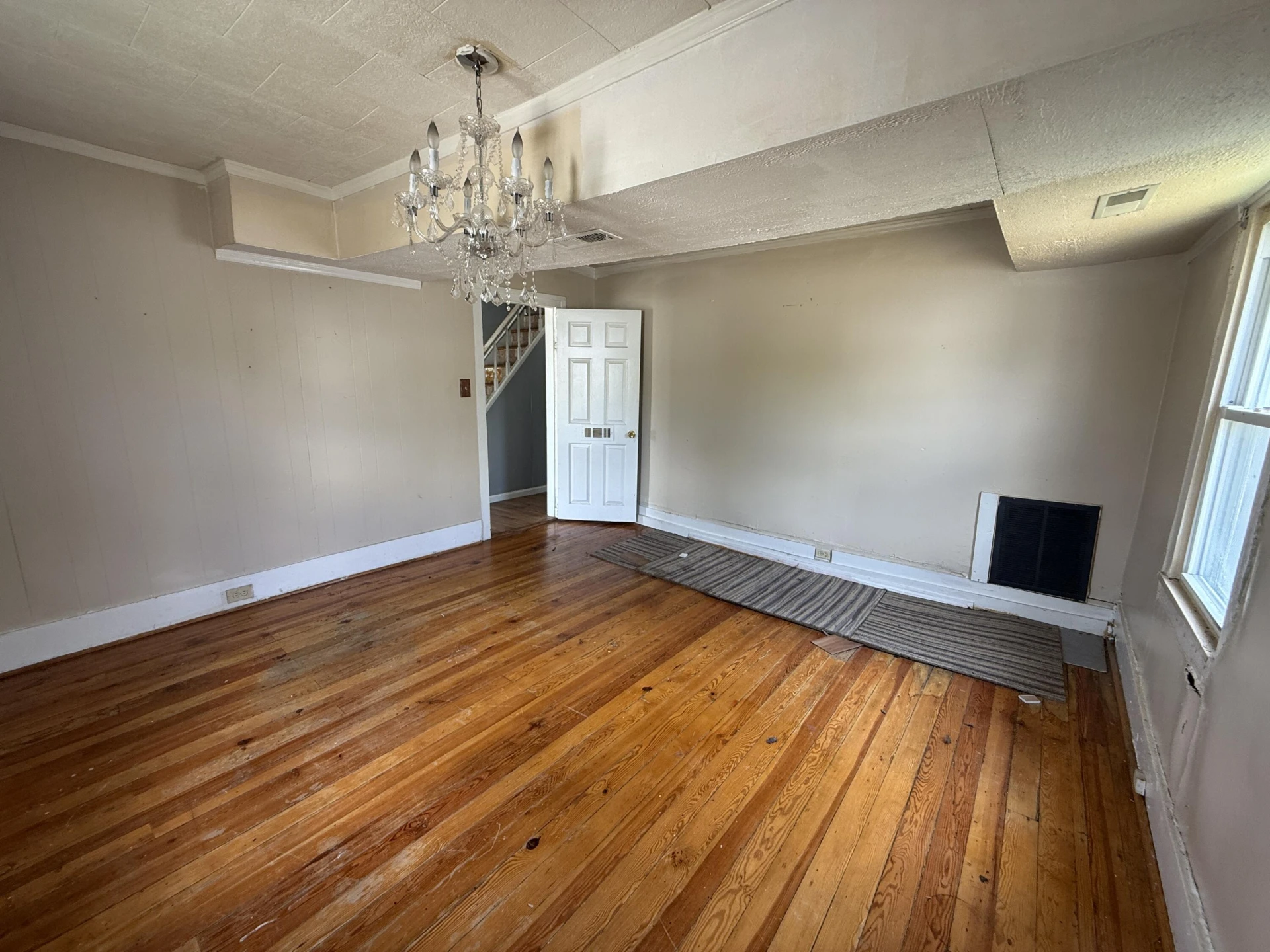 116 Front AVE - Photo 8
