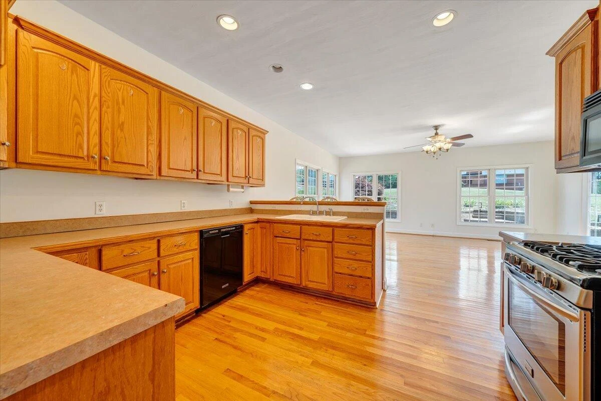 1619 Sterling Place CIR - Photo 26