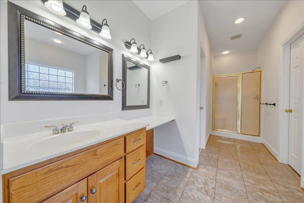 1619 Sterling Place CIR - Photo 31