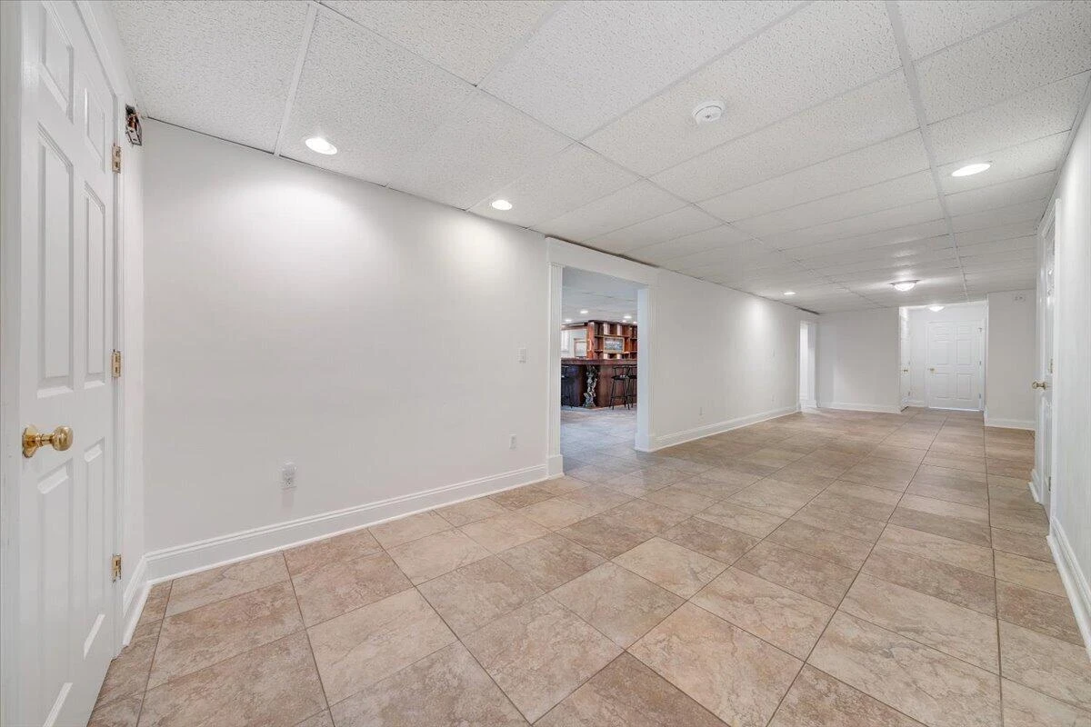 1619 Sterling Place CIR - Photo 41