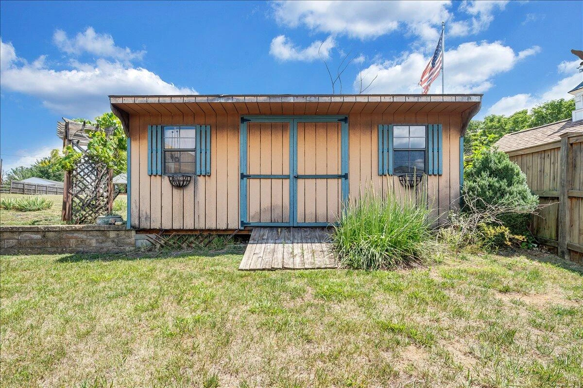 1619 Sterling Place CIR - Photo 66