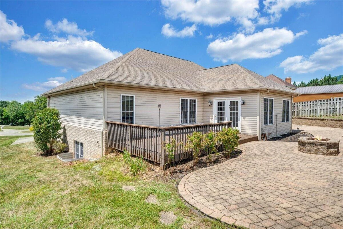 1619 Sterling Place CIR - Photo 72