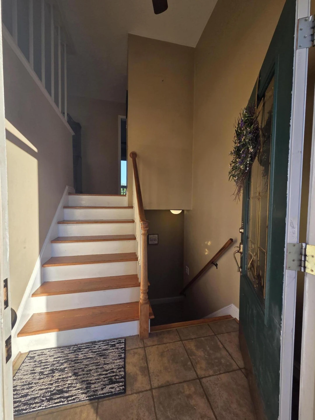 1055 Broadhill DR - Photo 6