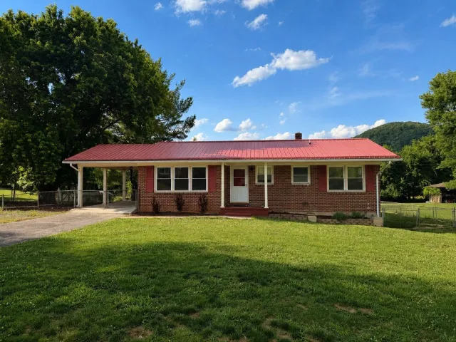 410 Winding WAY, Covington, VA, 24426