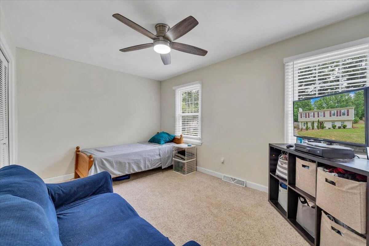 3030 Sedgefield RD SW - Photo 20