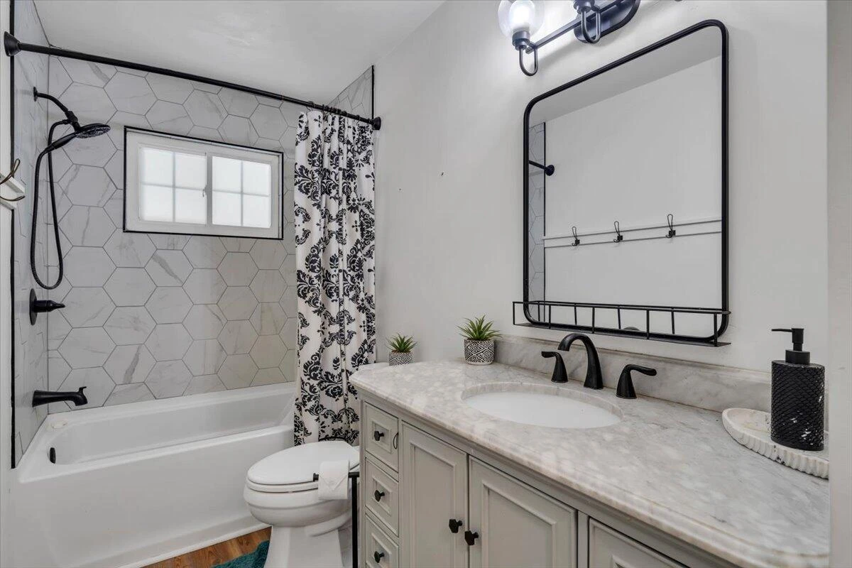 3030 Sedgefield RD SW - Photo 24